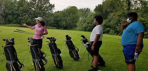 Youth golf instruction